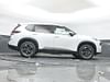 18 thumbnail image of  2025 Nissan Rogue SV