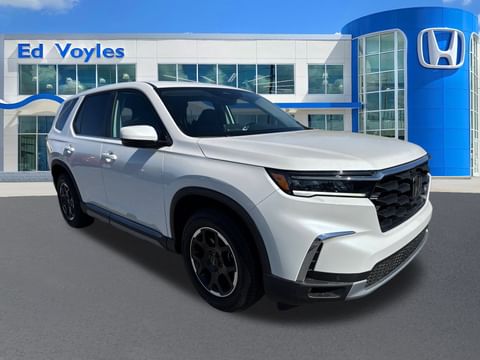 1 image of 2025 Honda Pilot EX-L+