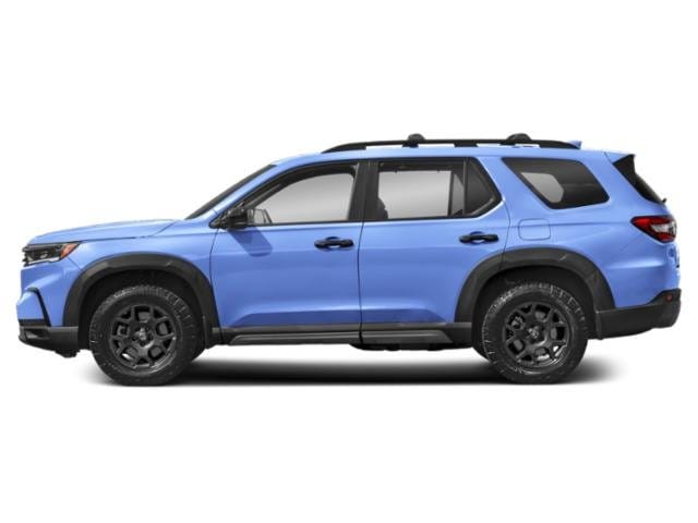 3 thumbnail image of  2025 Honda Pilot TrailSport