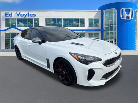 1 image of 2019 Kia Stinger GT2
