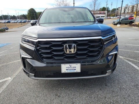 1 image of 2023 Honda Pilot EX-L 8 Passenger