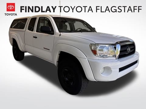 1 image of 2005 Toyota Tacoma PreRunner