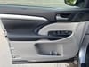 19 thumbnail image of  2015 Toyota Highlander XLE V6