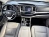 21 thumbnail image of  2015 Toyota Highlander XLE V6