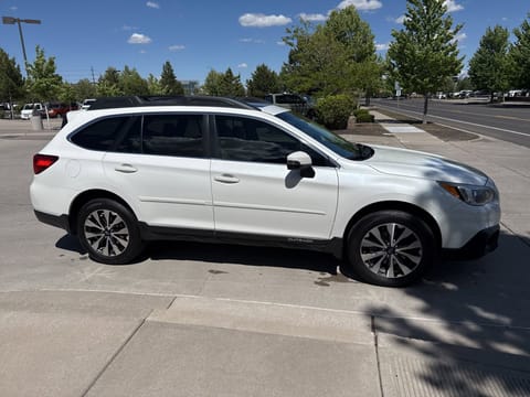 2016 Subaru Outback 2.5i