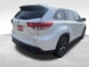 7 thumbnail image of  2017 Toyota Highlander LE