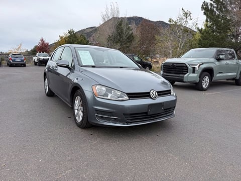1 image of 2017 Volkswagen Golf TSI S 4-Door