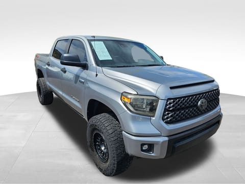 2018 Toyota Tundra SR5