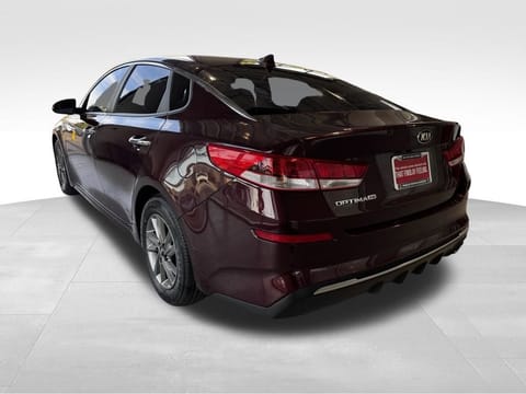 2020 Kia Optima LX