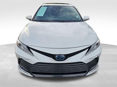 2021 Toyota Camry Hybrid XLE