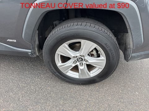 2021 Toyota RAV4 Hybrid LE