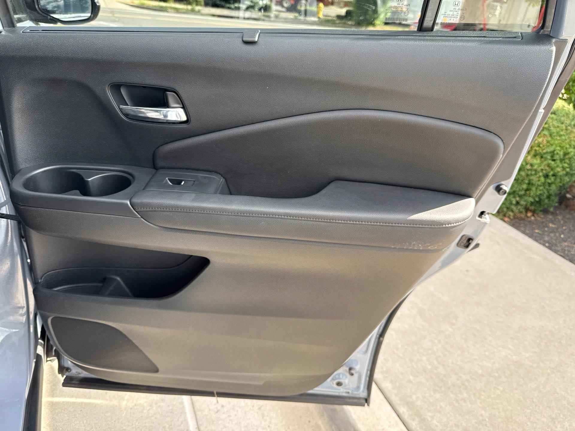 2022 Honda Pilot SE - Photo 25