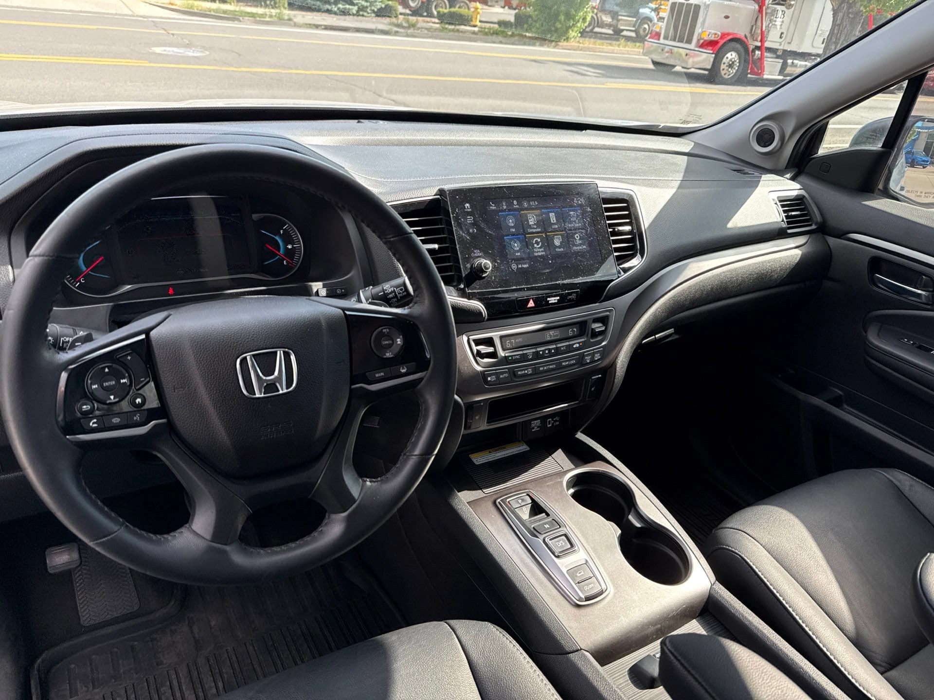 2022 Honda Pilot SE - Photo 15