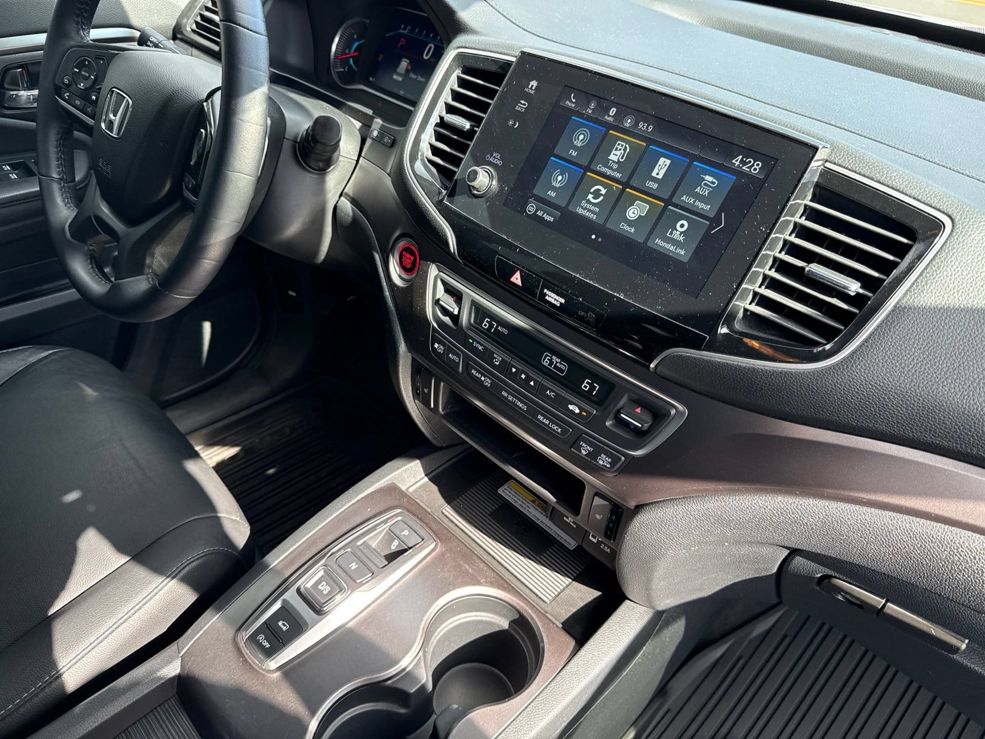 2022 Honda Pilot SE - Photo 27