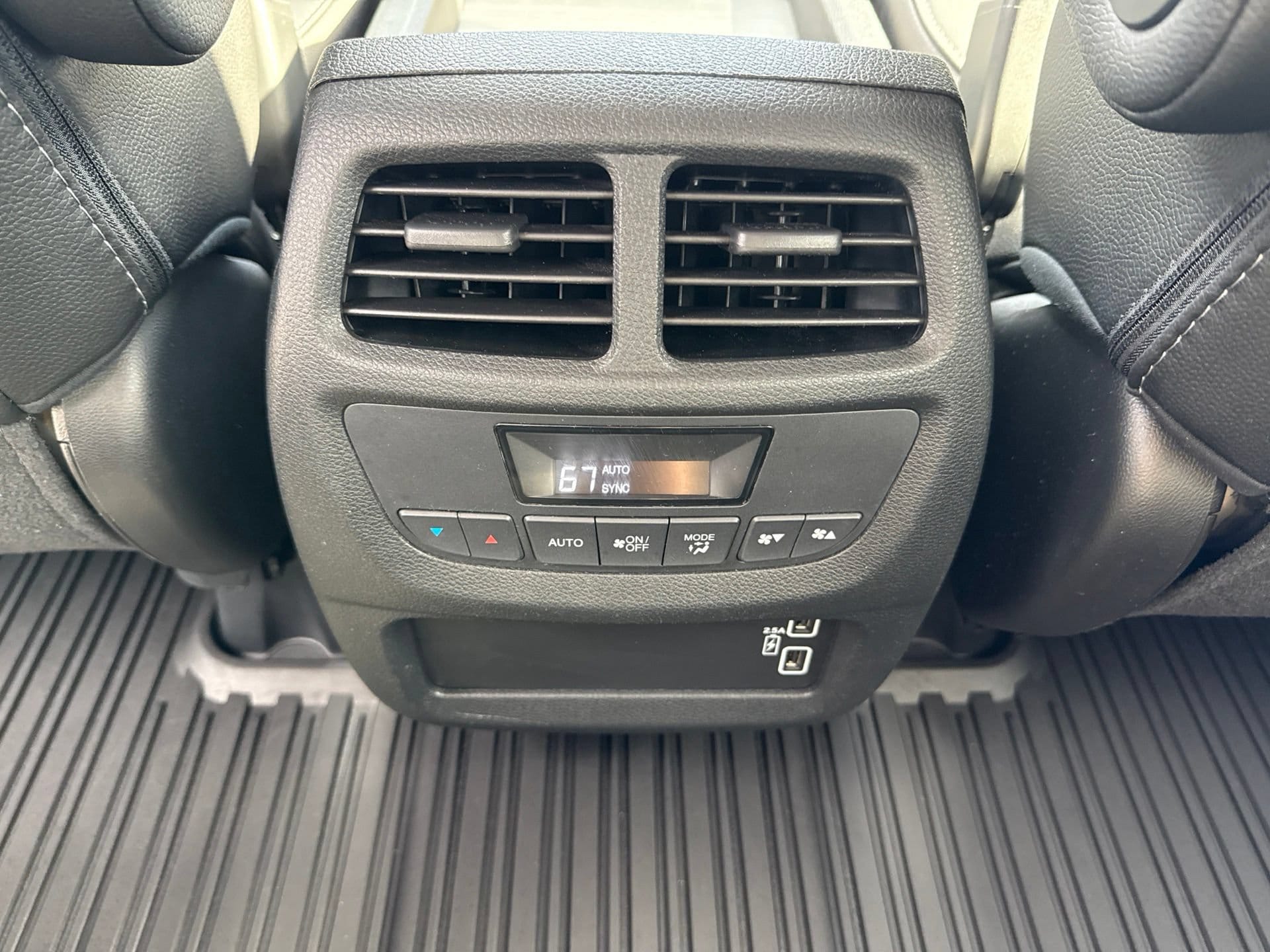 2022 Honda Pilot SE - Photo 21