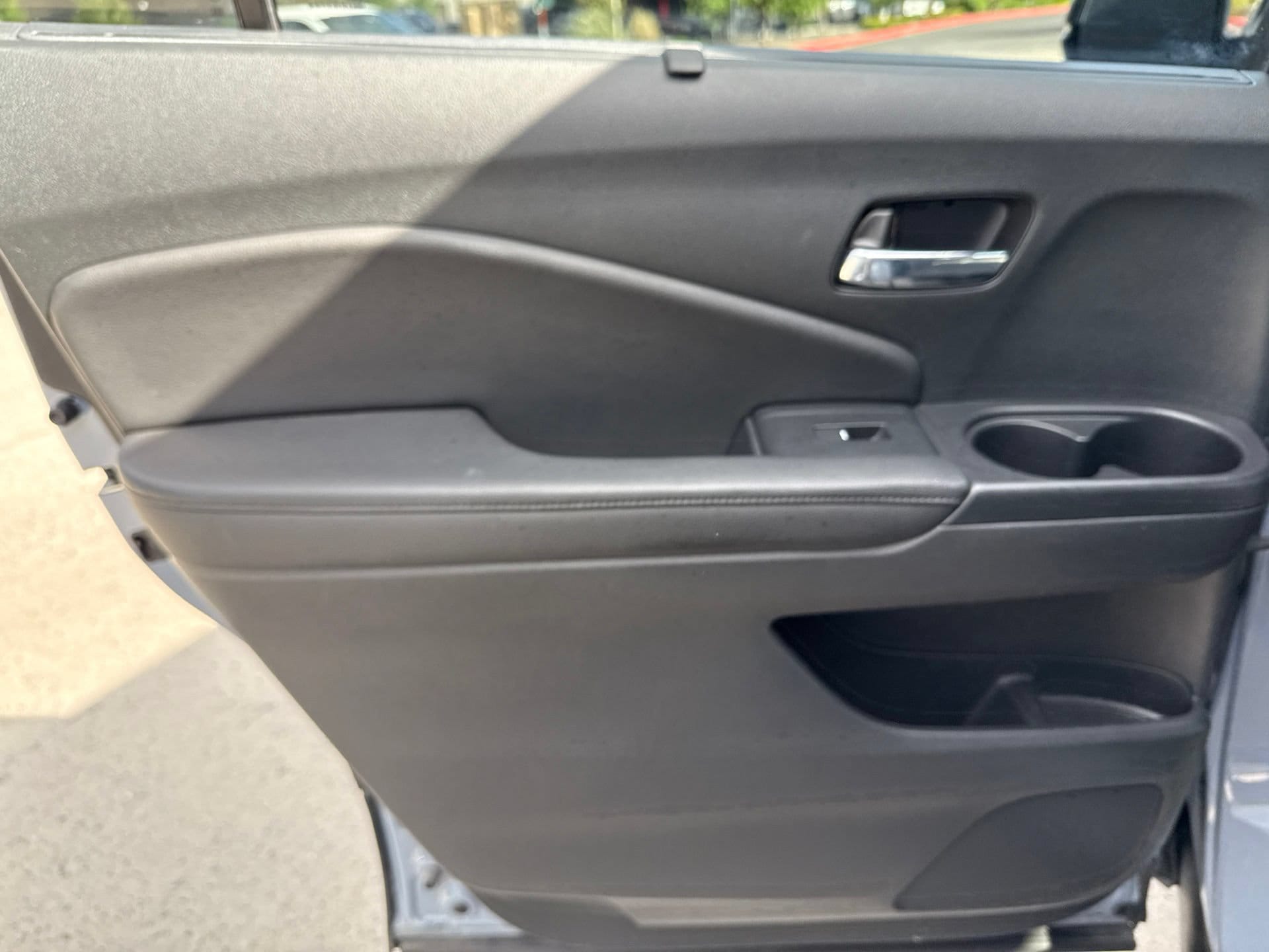 2022 Honda Pilot SE - Photo 23