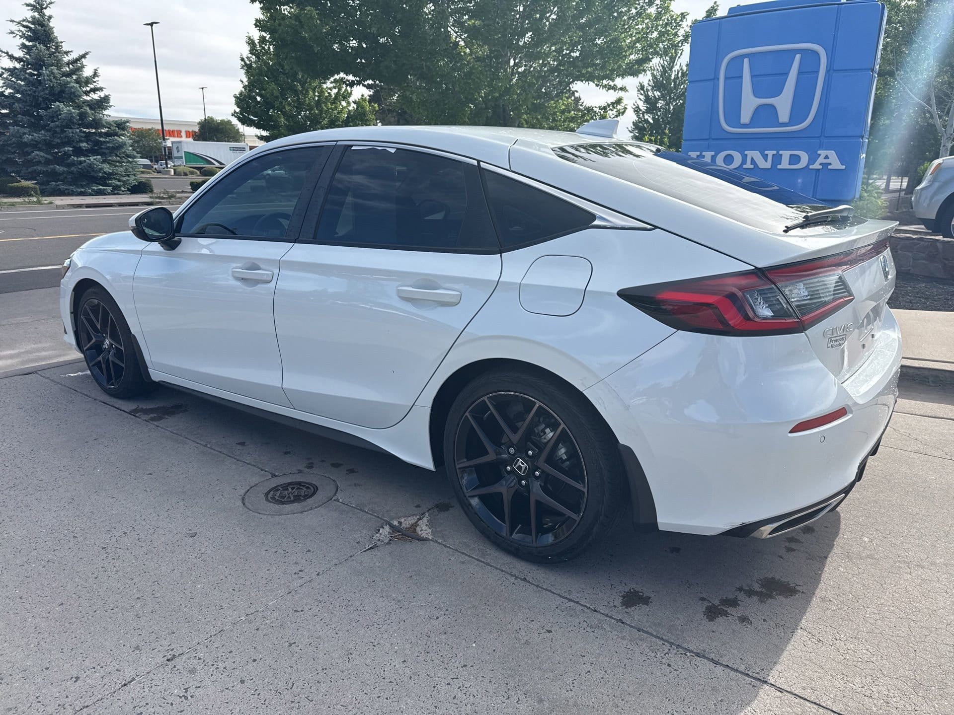 2023 Honda Civic Hatchback Sport Touring - Photo 6