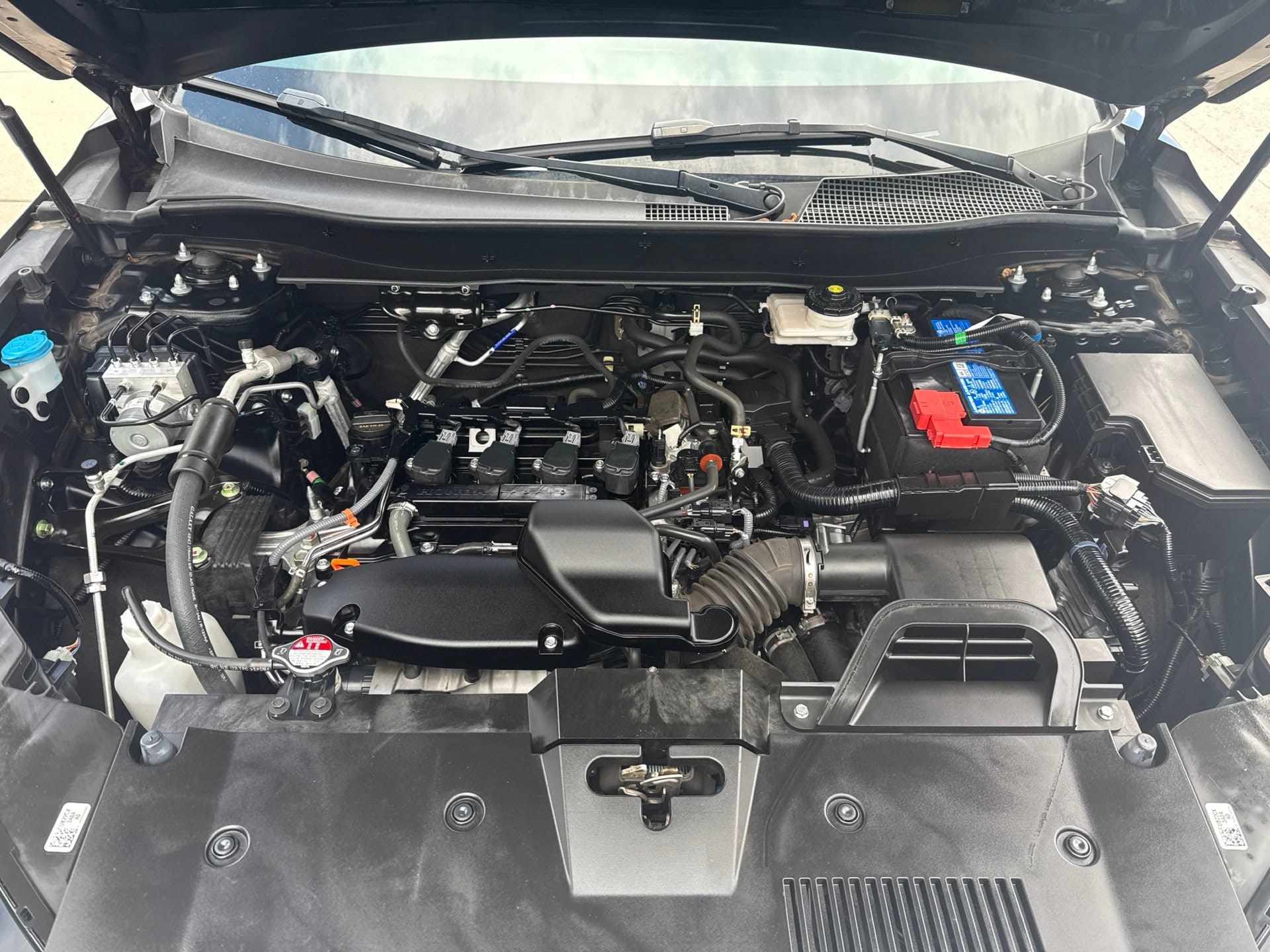 2023 Honda CR-V LX - Photo 14