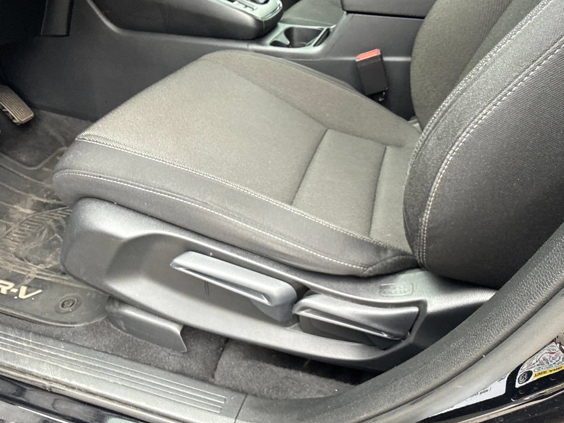 2023 Honda CR-V LX - Photo 20