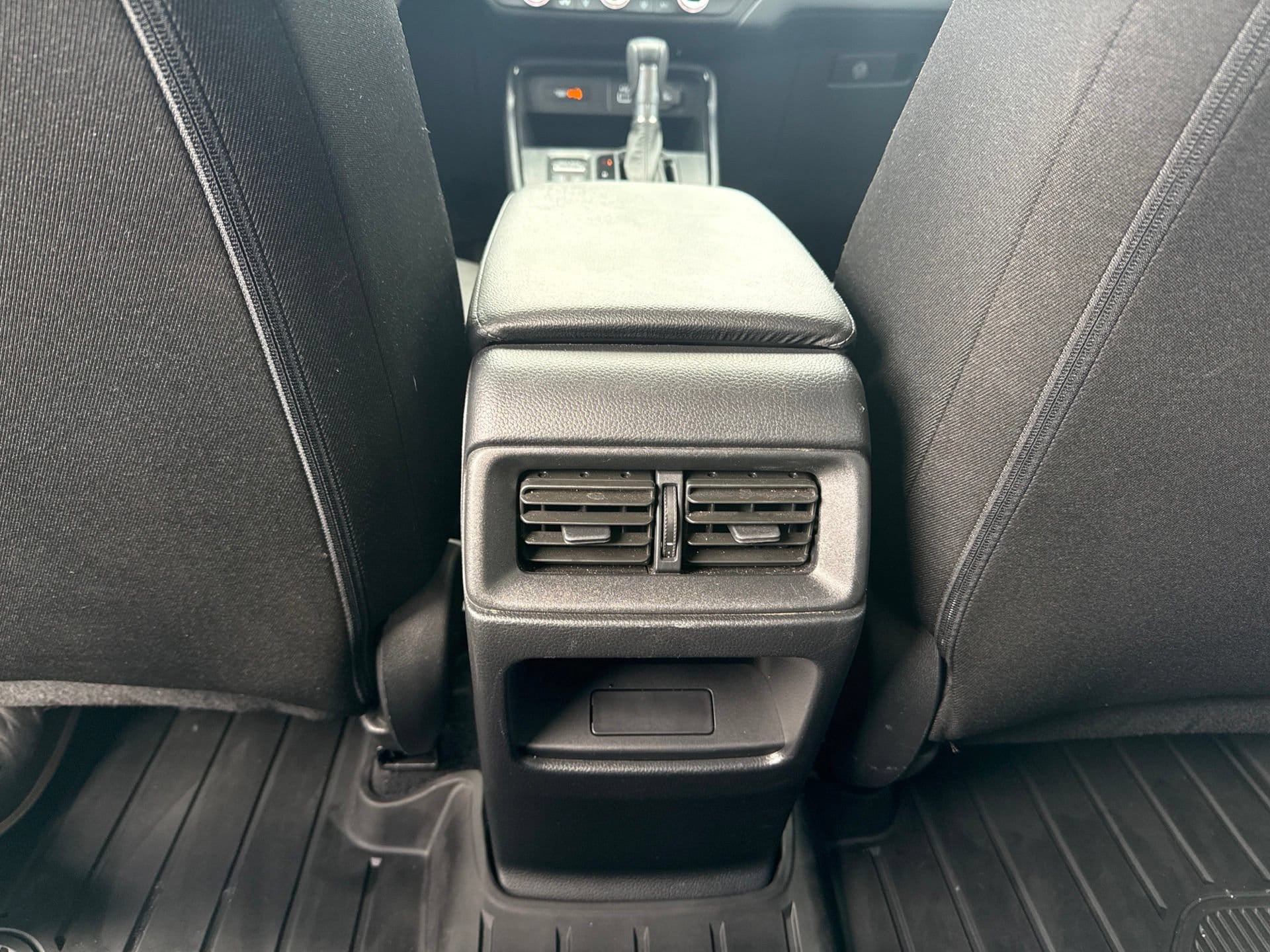 2023 Honda CR-V LX - Photo 24
