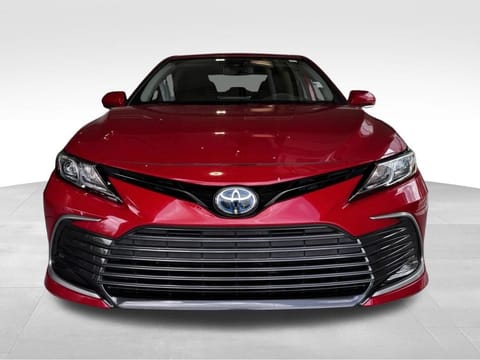2023 Toyota Camry Hybrid LE