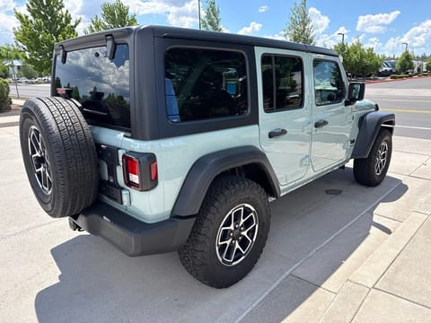 2024 Jeep Wrangler Sport