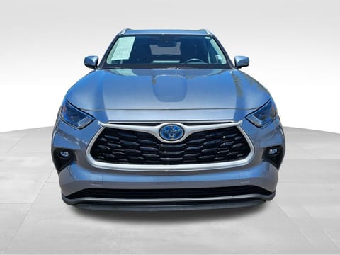 2024 Toyota Highlander Hybrid XLE