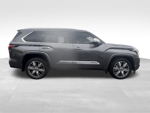 2024 Toyota Sequoia Capstone