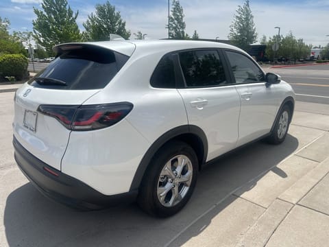 2025 Honda HR-V LX