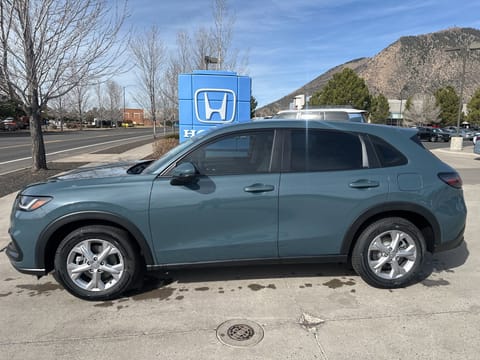 2025 Honda HR-V LX