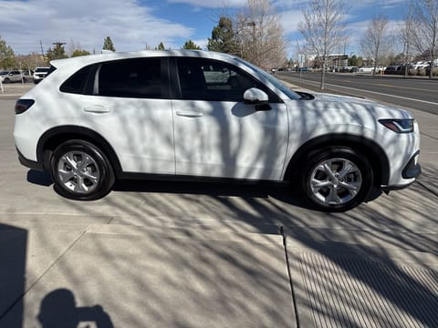 2025 Honda HR-V LX