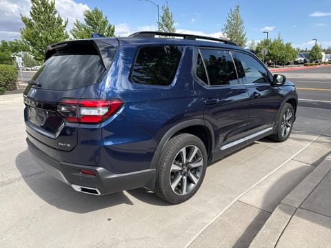 2025 Honda Pilot Elite