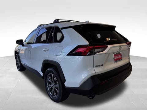 2025 Toyota RAV4 Hybrid XLE Premium