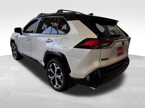 2025 Toyota RAV4 Plug-In Hybrid XSE