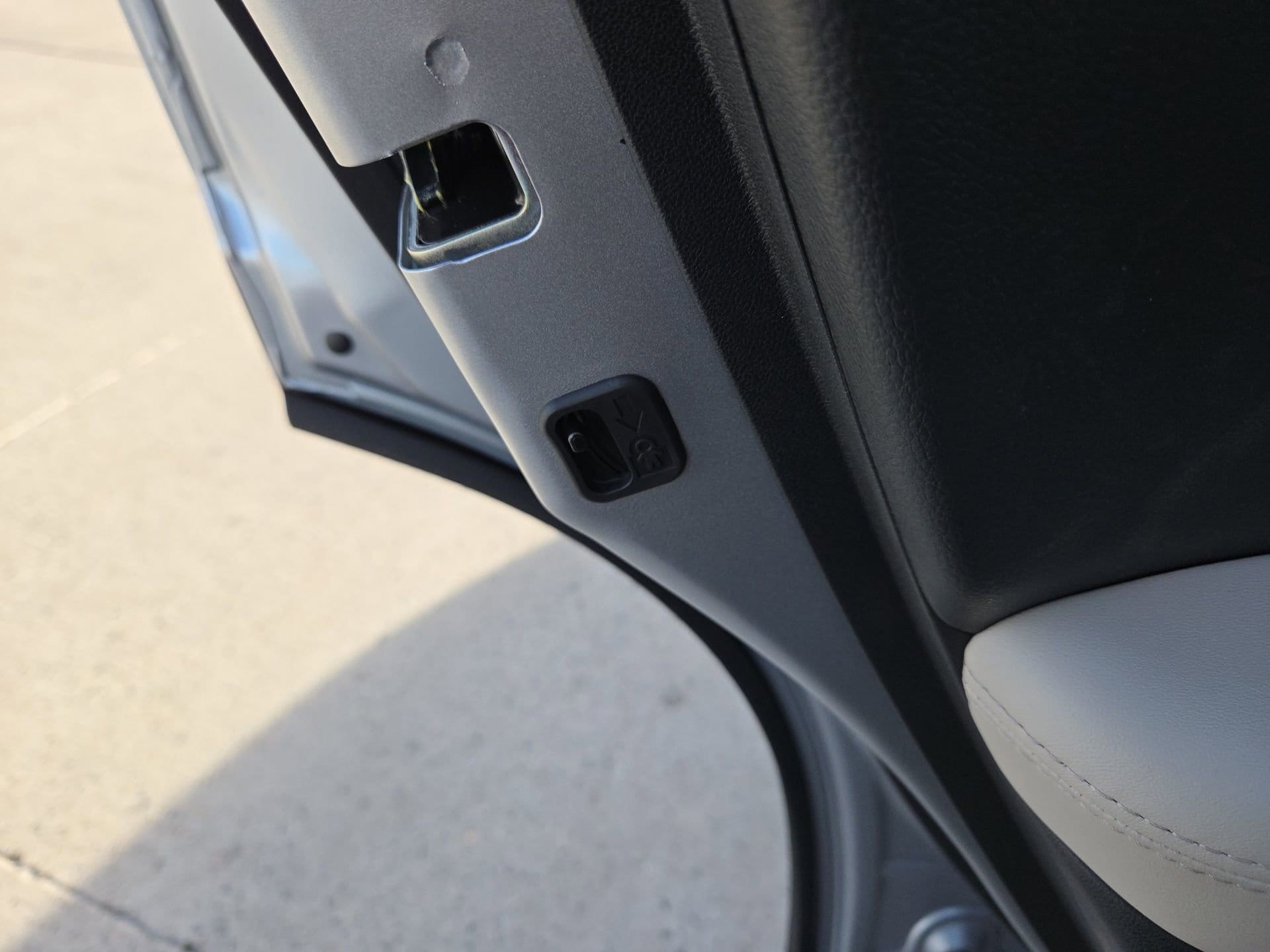 2026 Honda HR-V LX - Photo 29