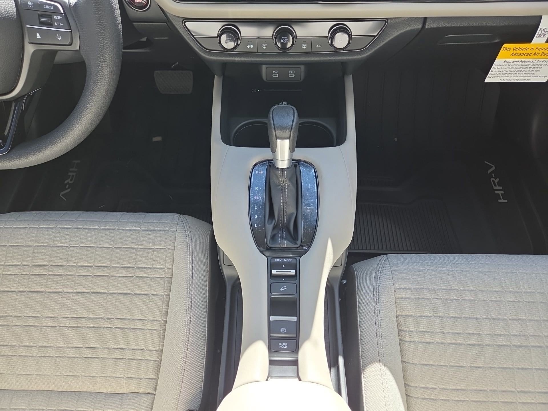 2026 Honda HR-V LX - Photo 23