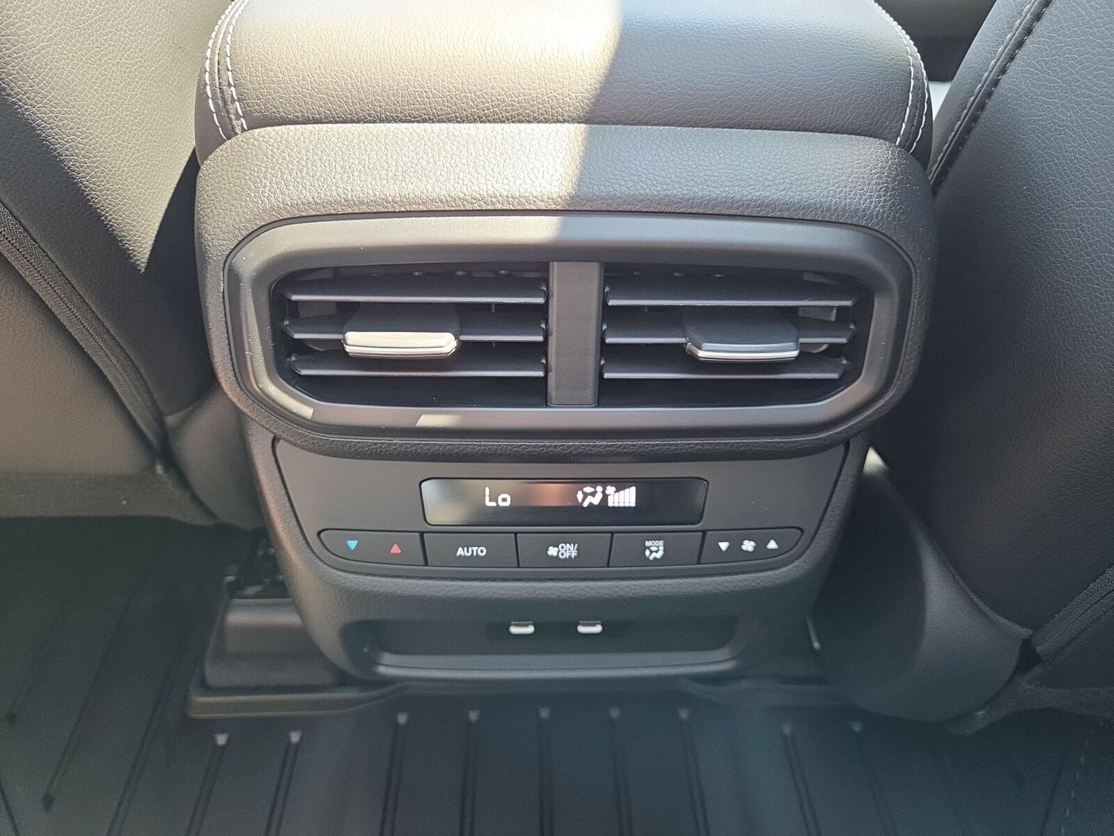 2026 Honda Pilot Touring - Photo 42