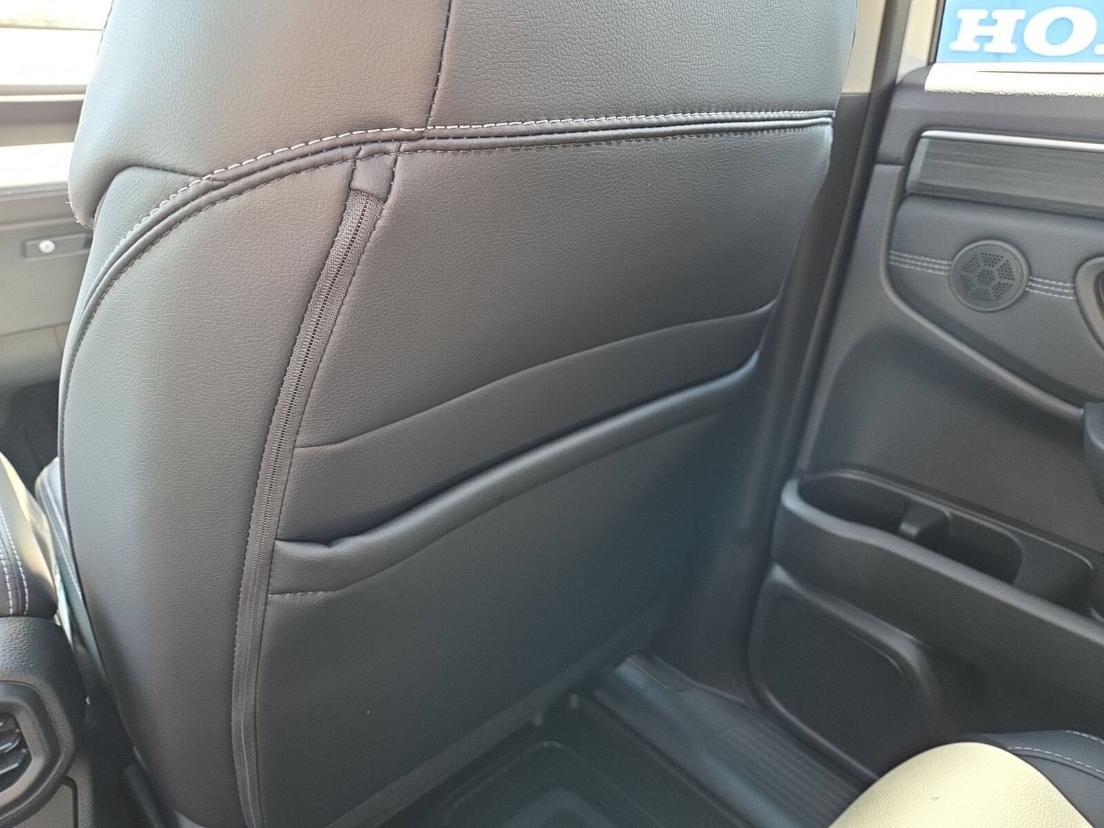 2026 Honda Pilot Touring - Photo 43