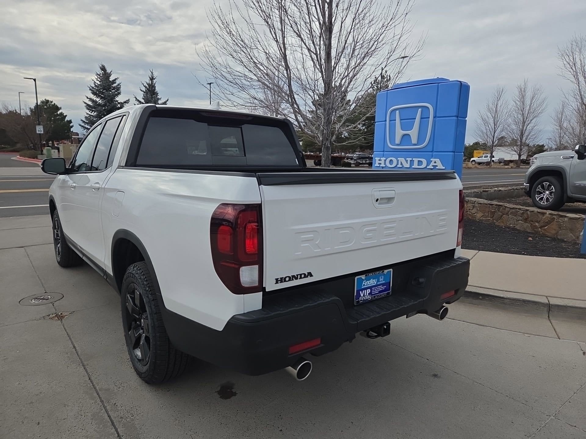 2026 Honda Ridgeline Black Edition - Photo 6
