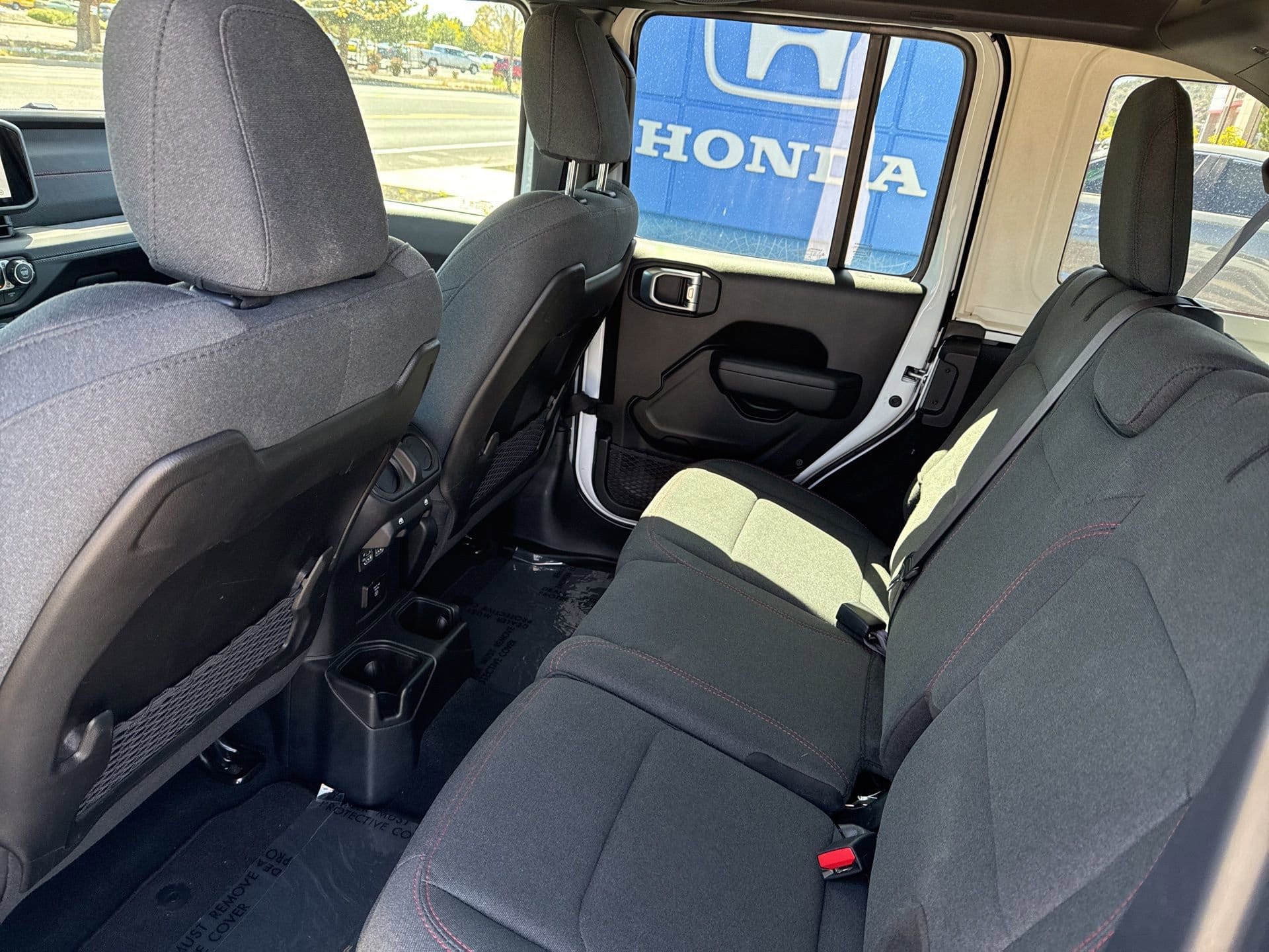 2026 Jeep Wrangler 4-Door Rubicon - Photo 23