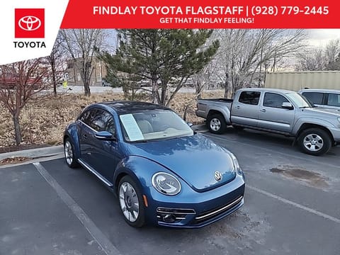 1 image of 2018 Volkswagen Beetle SE