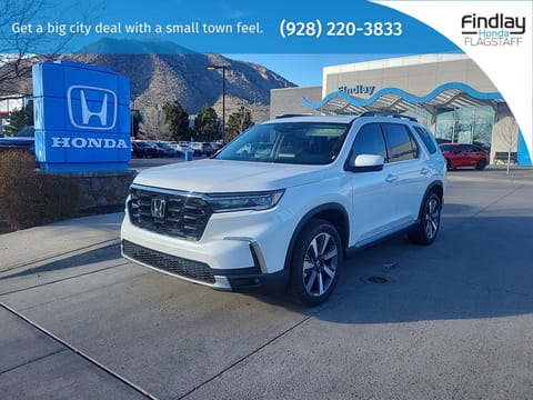 1 image of 2025 Honda Pilot Touring AWD
