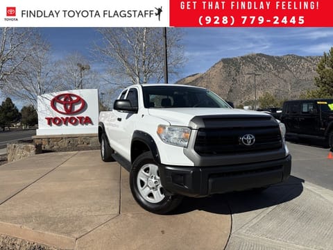 1 image of 2017 Toyota Tundra SR