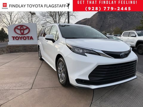 1 image of 2024 Toyota Sienna LE