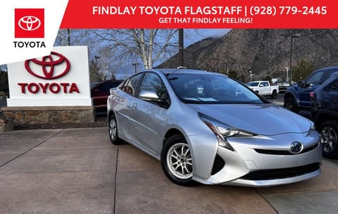 1 image of 2017 Toyota Prius Two