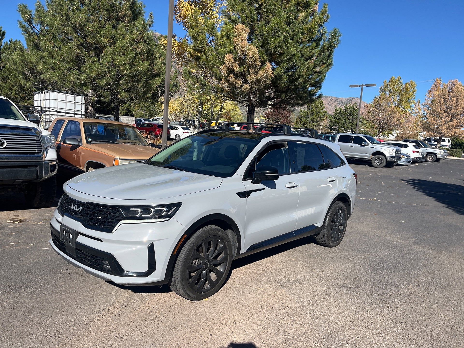 Used 2023 Kia Sorento SX with VIN 5XYRK4LF4PG163733 for sale in Flagstaff, AZ