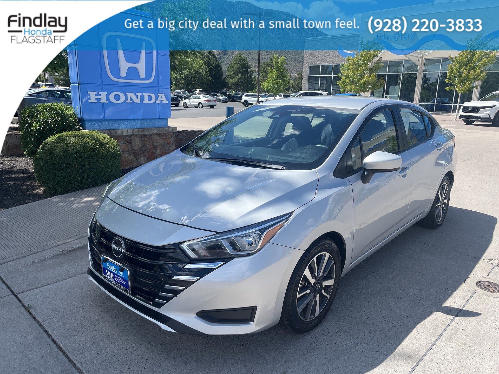 2023 Nissan Versa Sedan