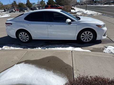 2020 Toyota Camry LE