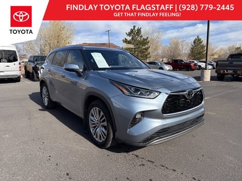 1 image of 2023 Toyota Highlander Platinum