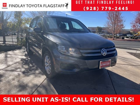 1 image of 2014 Volkswagen Tiguan S